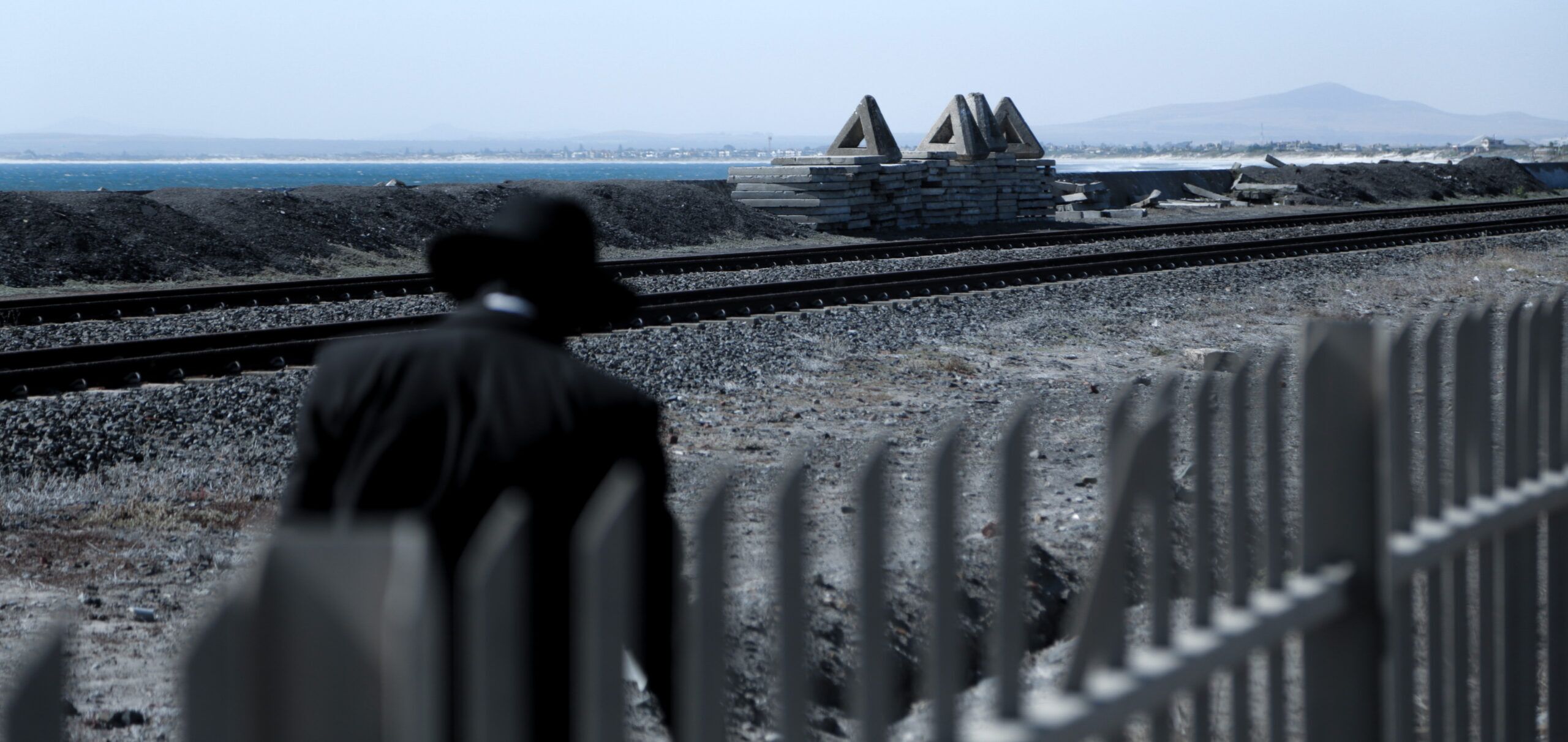 Decrete | Concrete Railway
